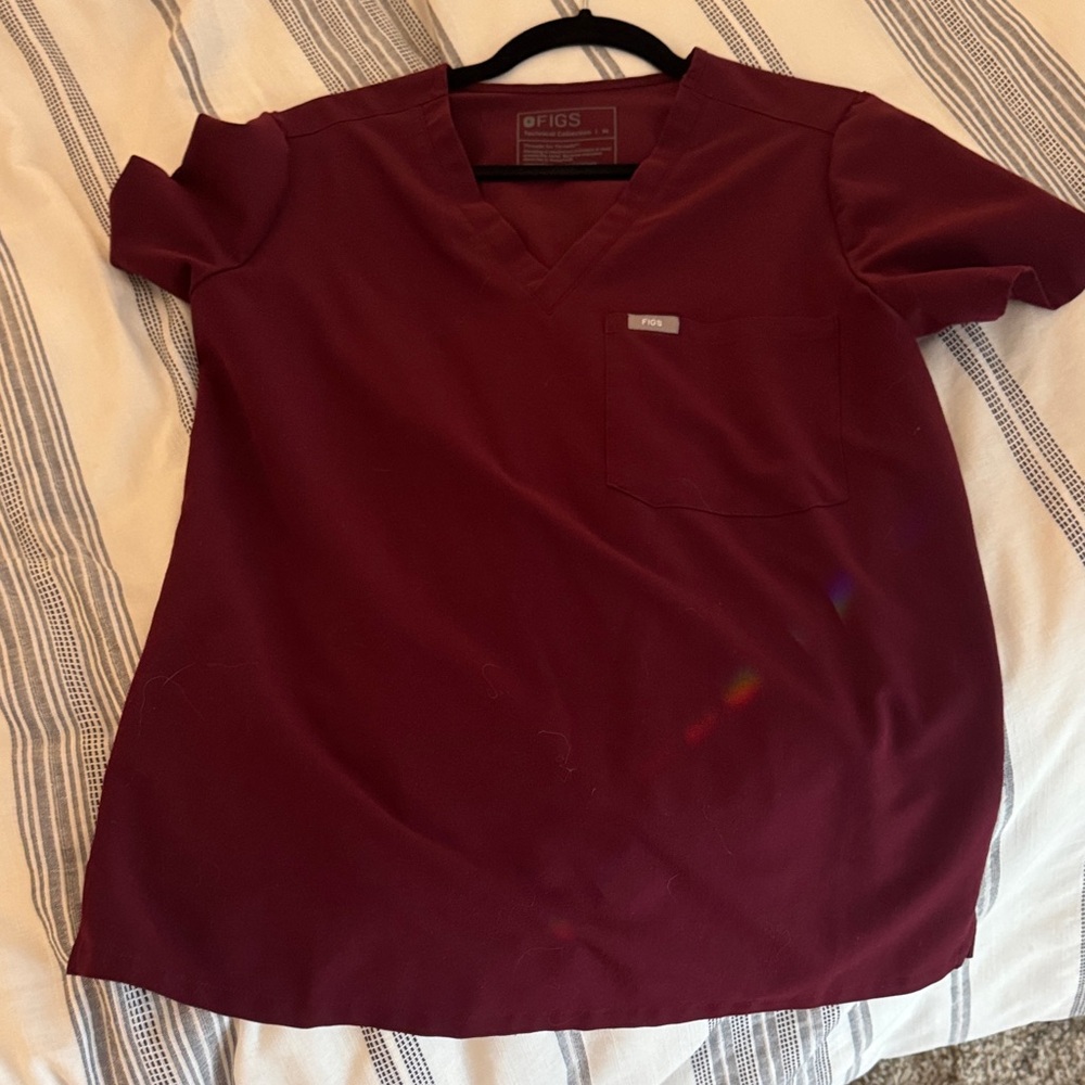 Figs Women's Maroon Short Sleeve Top